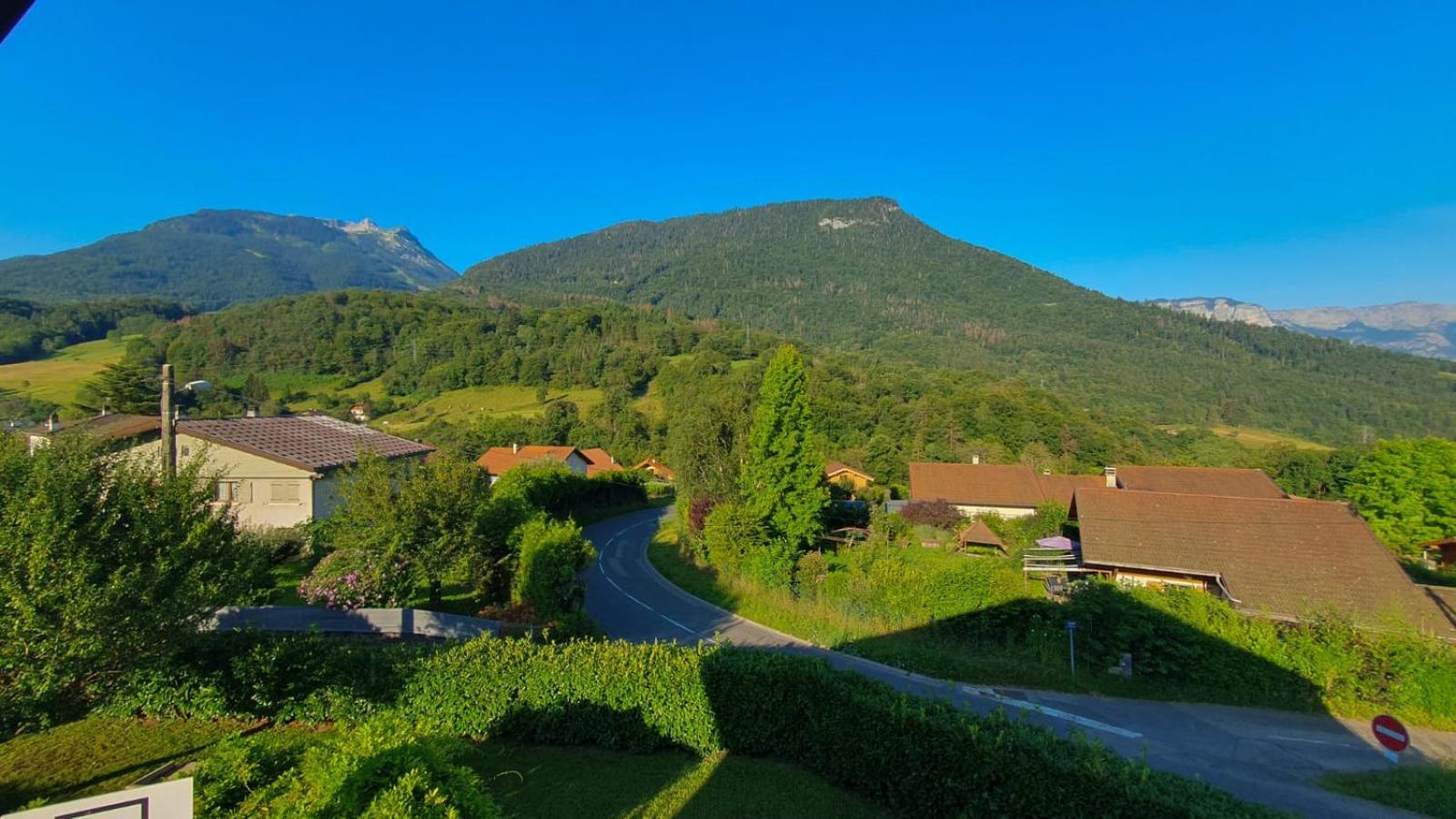 Agreable T3 Entre Lac Et Montagne Seythenex Zewnętrze zdjęcie